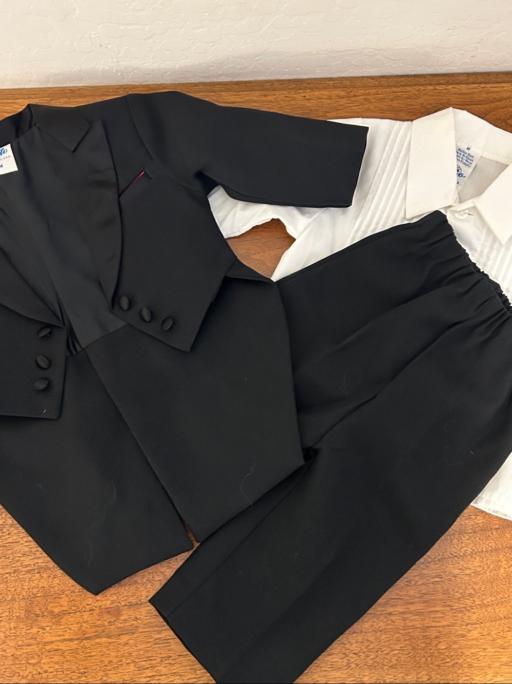 Lito Boys “Tails” Tux 3 Piece size Toddler medium - Picture 6 of 13